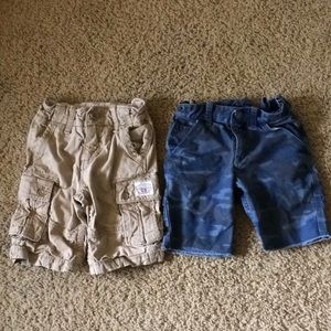SOLD 2 boys shorts size 5T